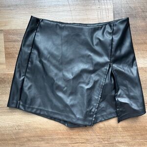 SHEIN Black Faux Leather Skirt